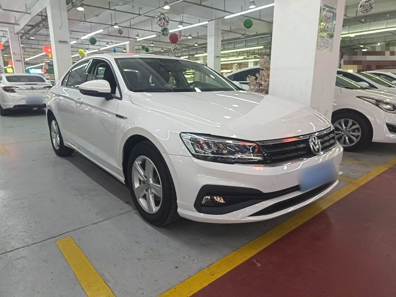Lamando 2021 230TSI DSG photo 3