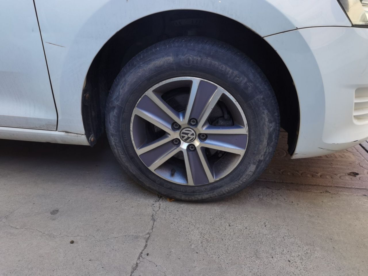 Santana 2015 1.4L MT photo 5