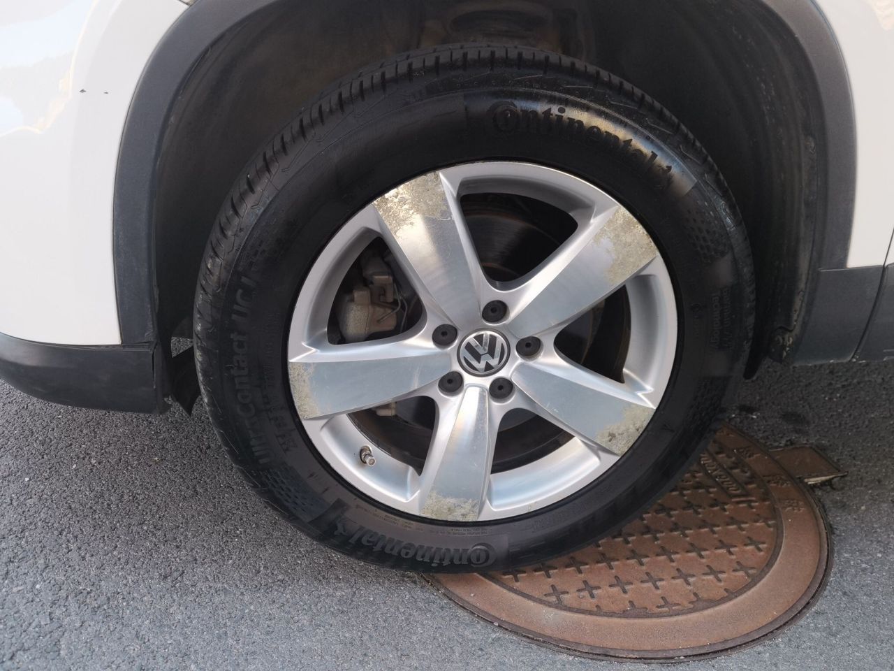 Tiguan 2012 1.8TSI AT RWD photo 4