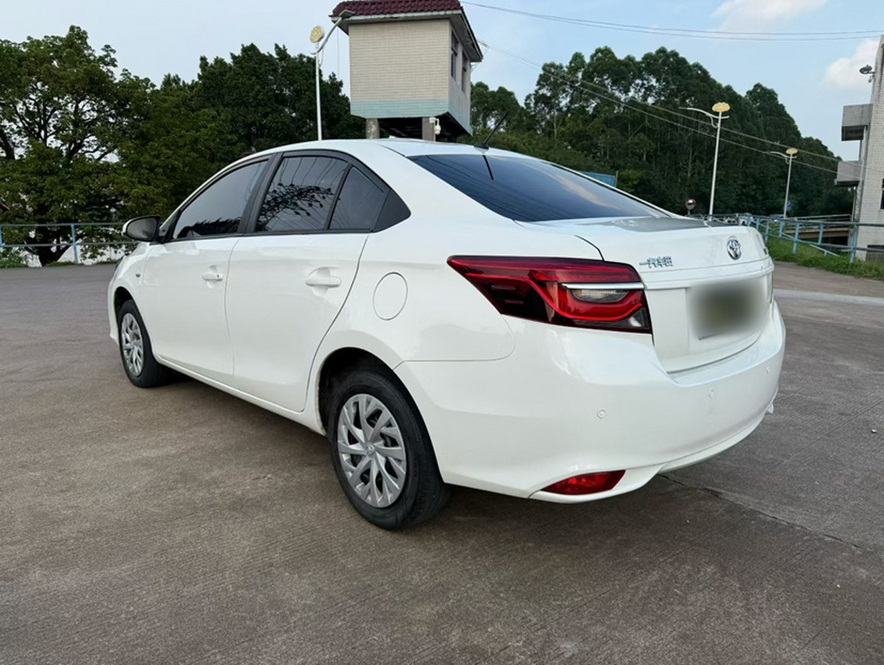 Vios 2021 1.5L CVT photo 4