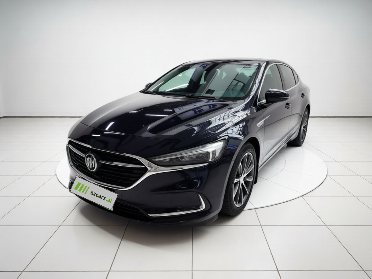LaCrosse 2019 28T Luxury