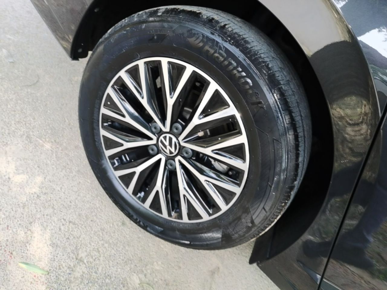 Sagitar 2024 200TSI DSG photo 3