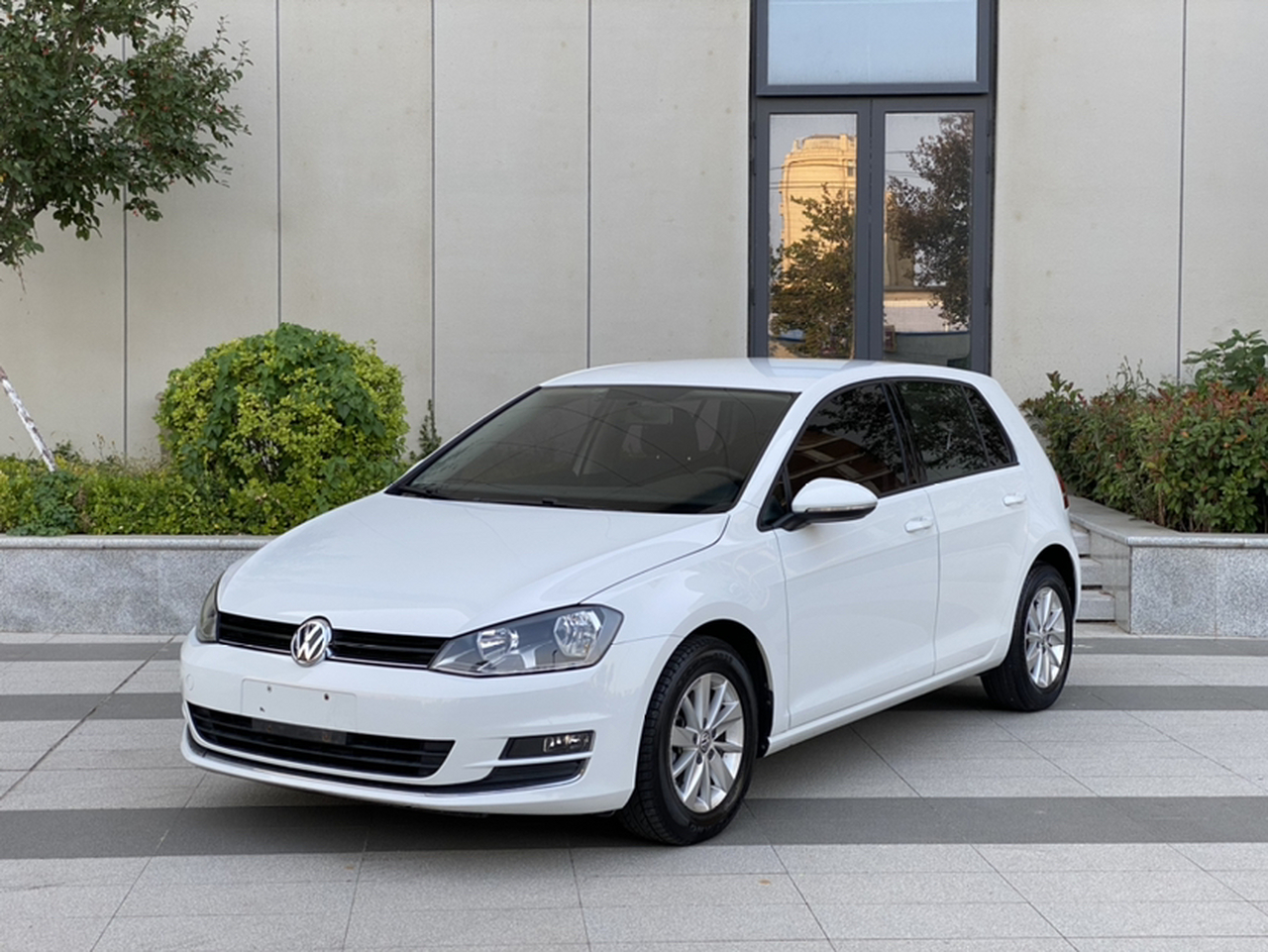 Golf 2016 1.6L MT Fashion