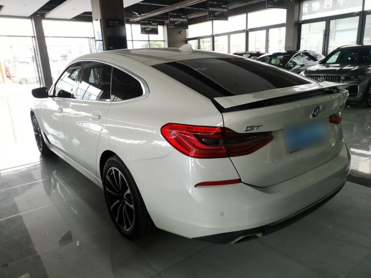 6 SeriesGT 2021 630i Luxury Design Package photo 4