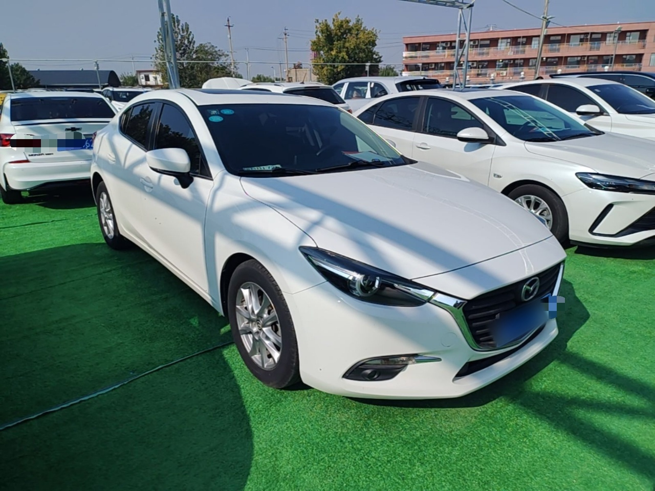 3 Axela 2017 Sedan 1.5L AT Luxury China VI photo 5