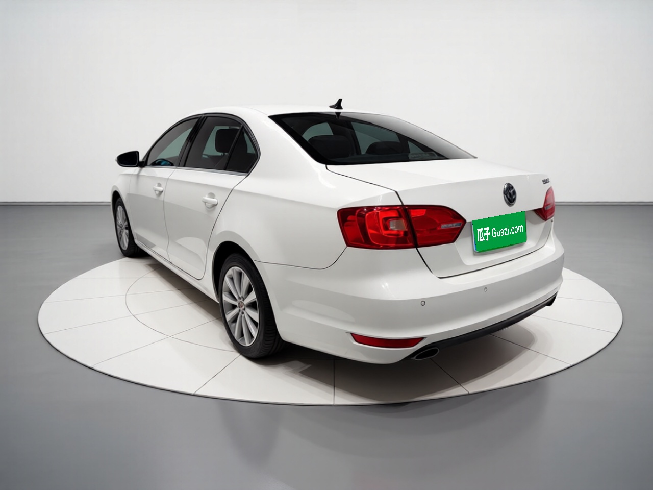 Sagitar 2014 Facelift 1.4TSI AT Luxury photo 4