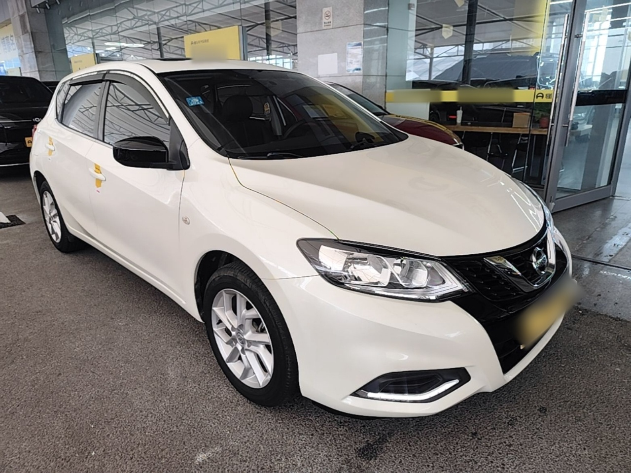 Tiida 2021 1.6L CVT photo 3