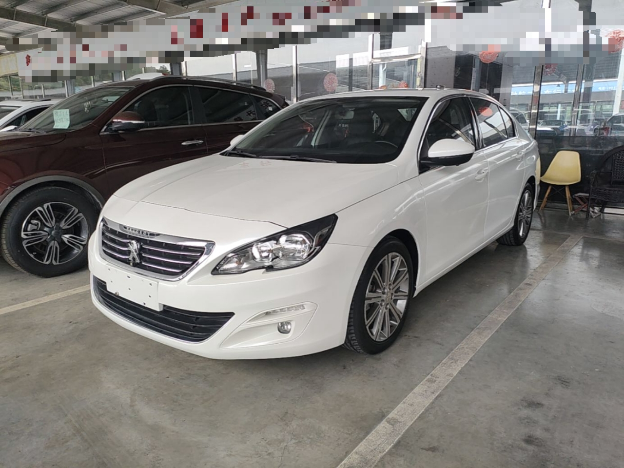 408 2014 1.8L AT Luxury