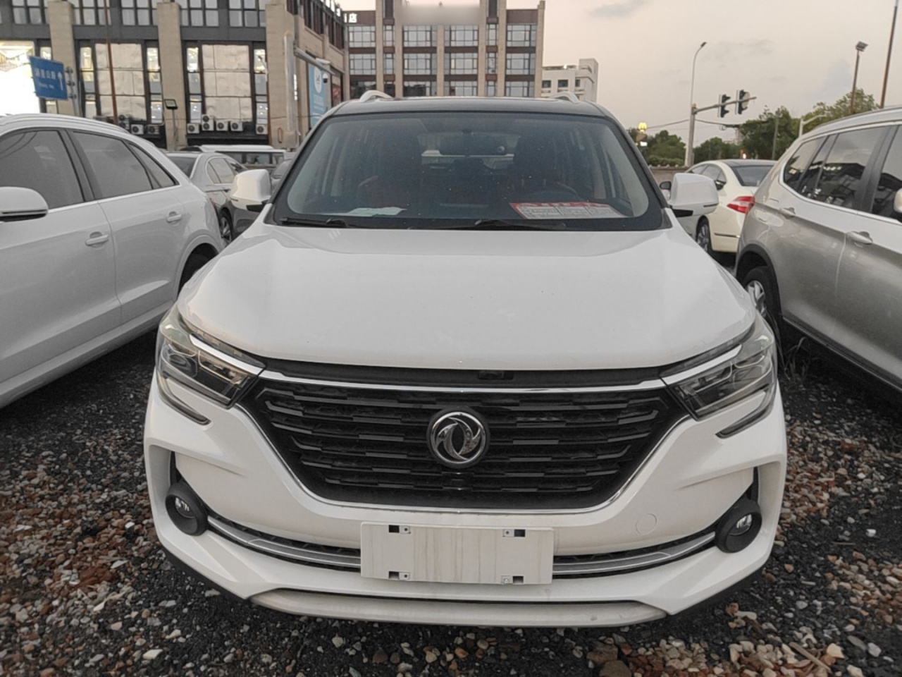 Forthing T5 2020 1.5T AT Luxury China VI photo 2