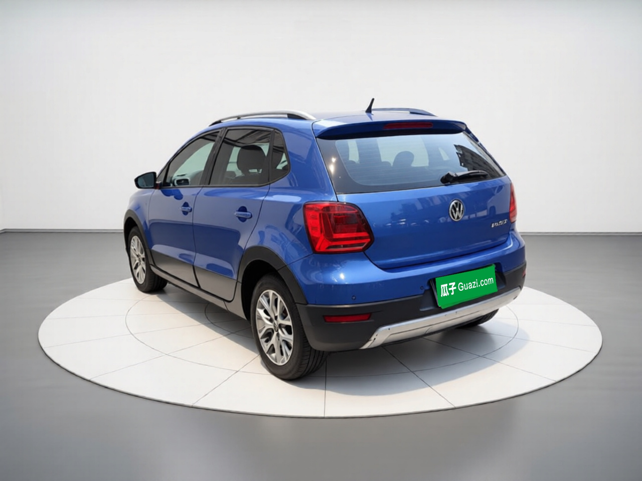 2014 1.6L Cross Polo AT photo 4