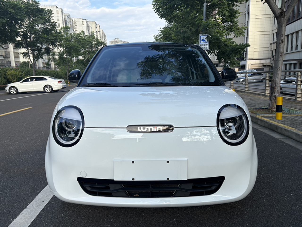 Nevo Changan Lumin 2023 205km photo 2