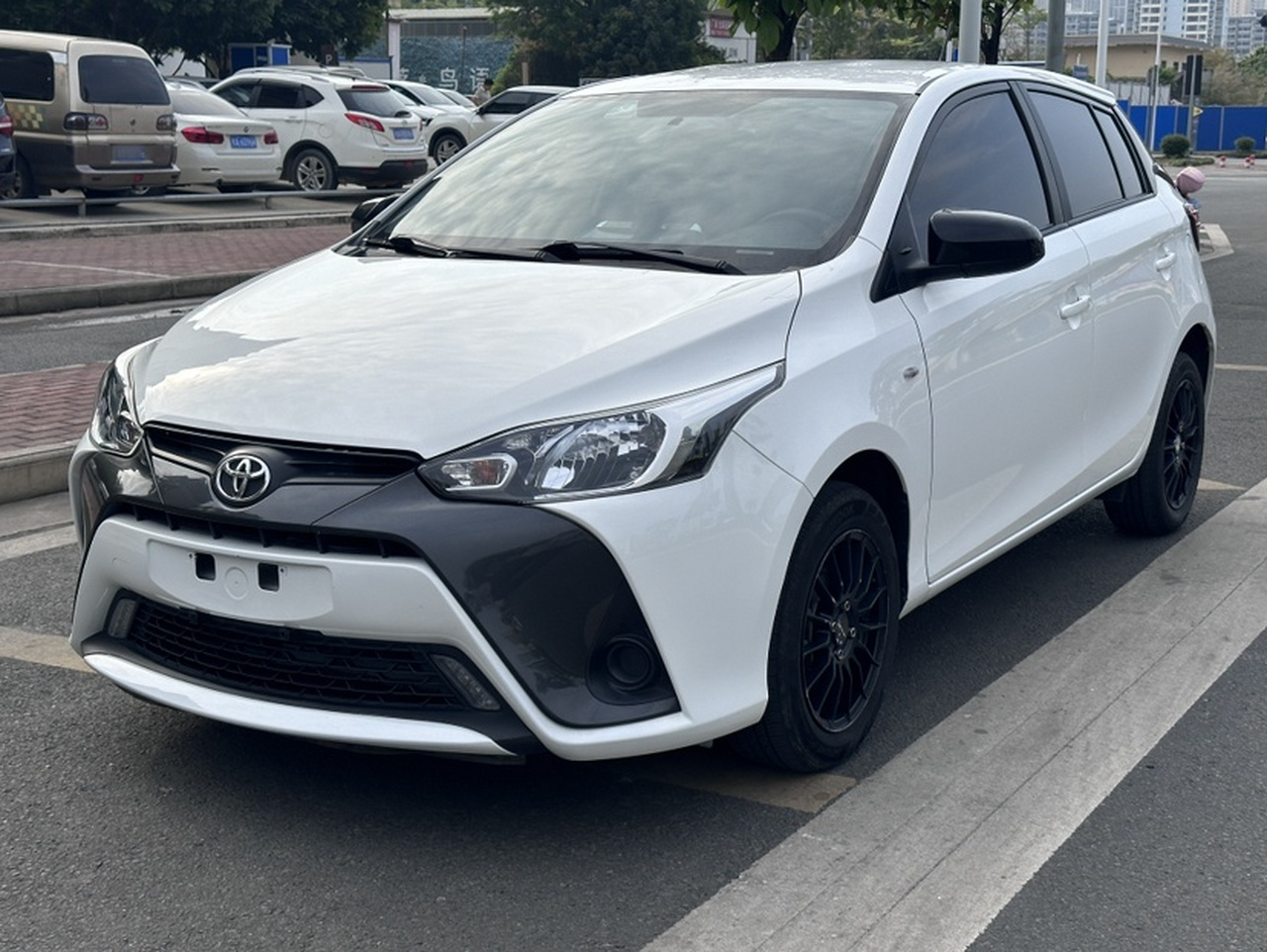 YARiS L 2016 Facelift 1.5E CVT