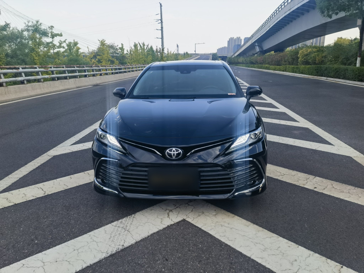 Camry 2021 2.0G Luxury photo 3