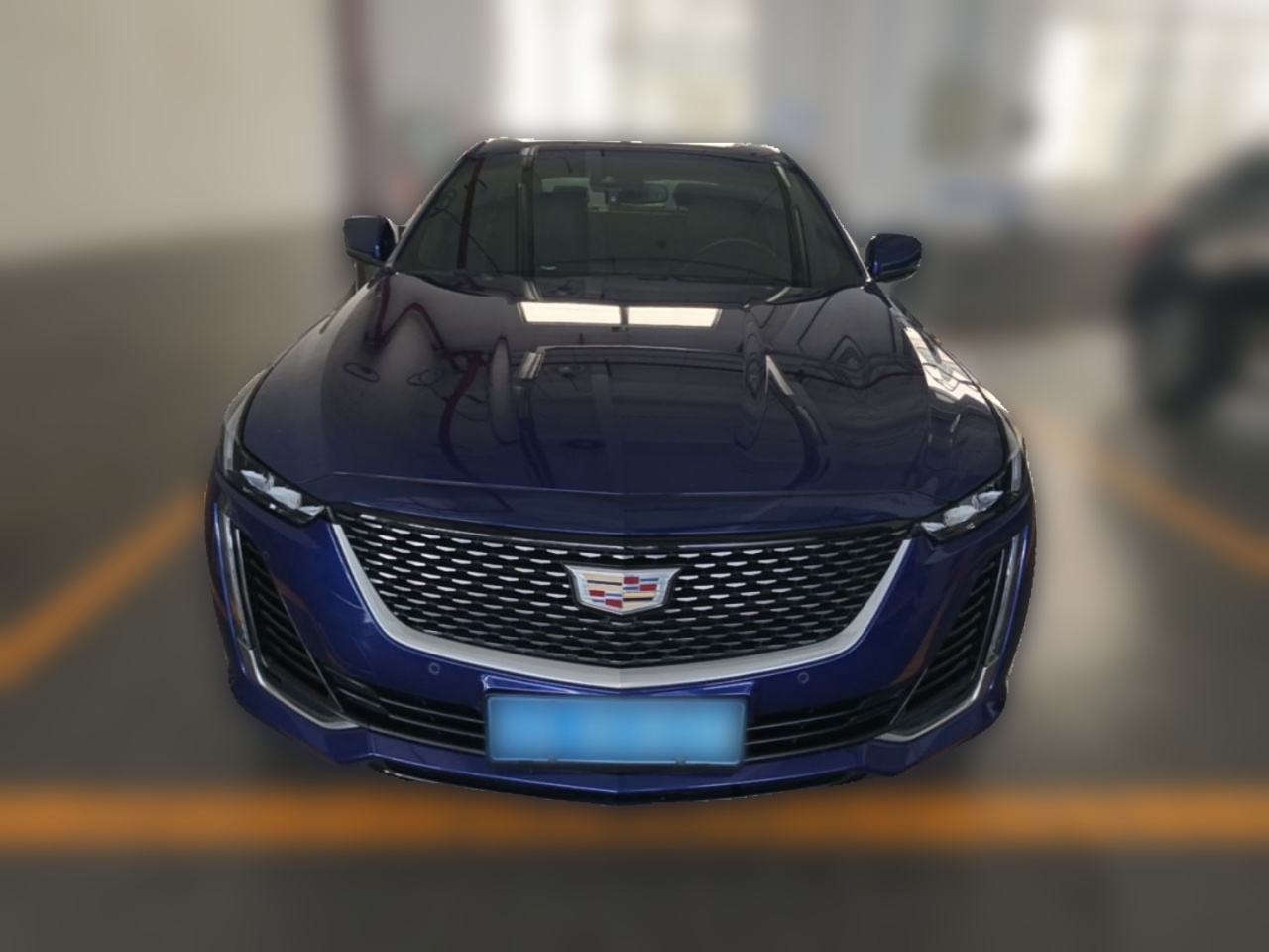 CT5 2023 28T Luxury Standard photo 2