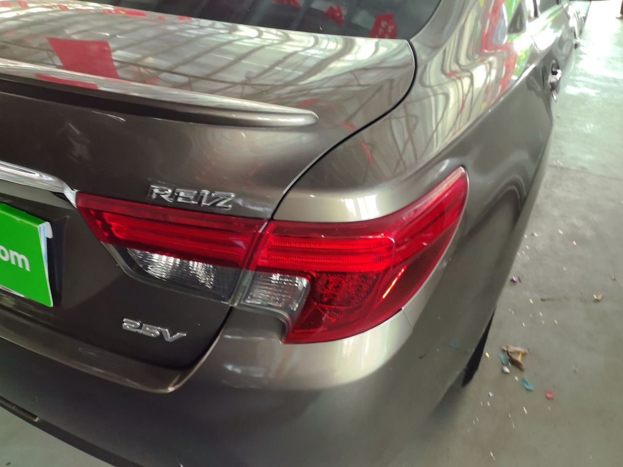 2013 2.5V photo 2