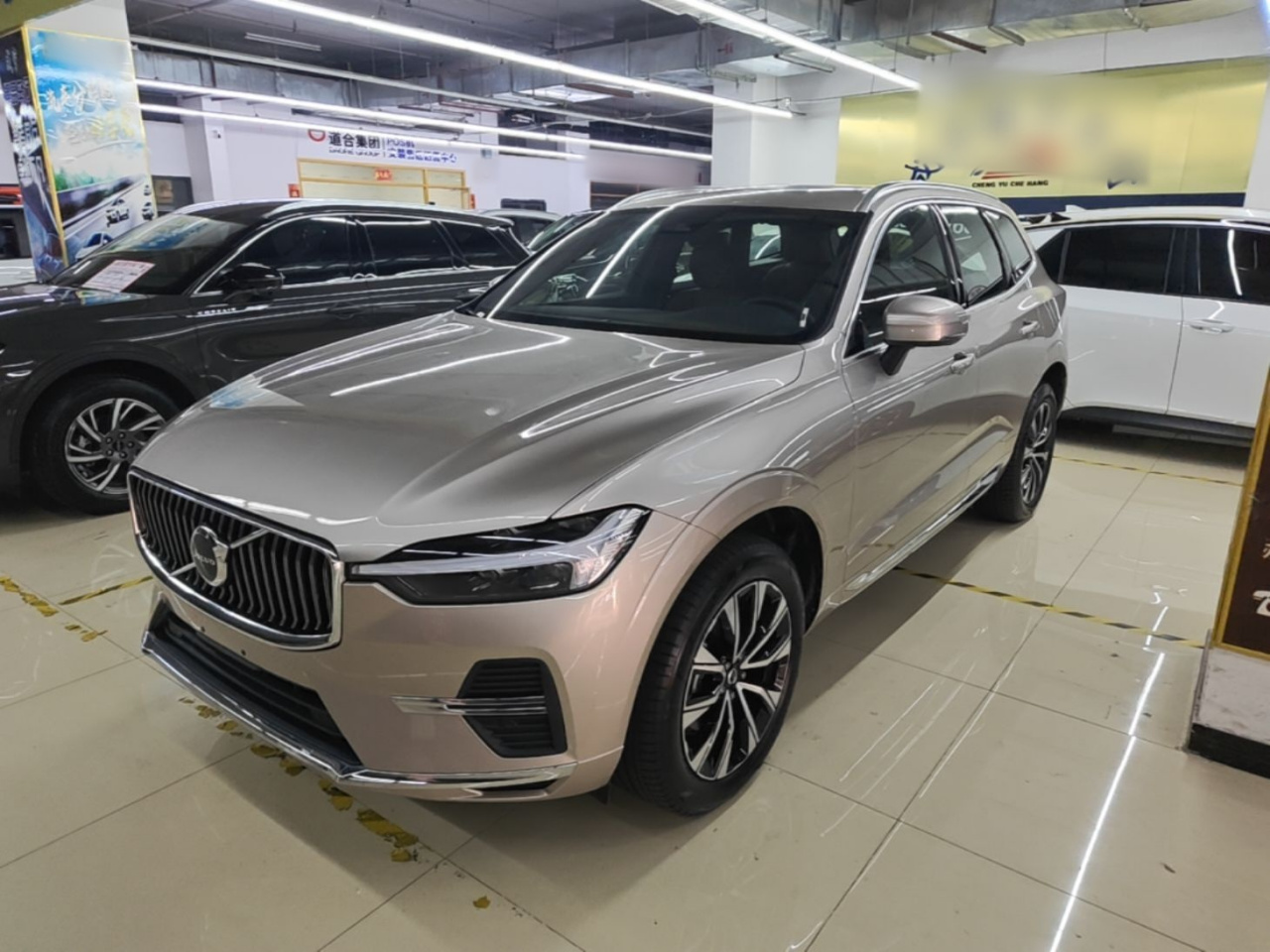 XC60 2025 B5 AWD Luxury