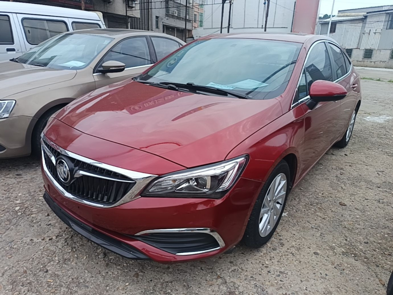 Verano 2017 Sedan 15S AT Progressive
