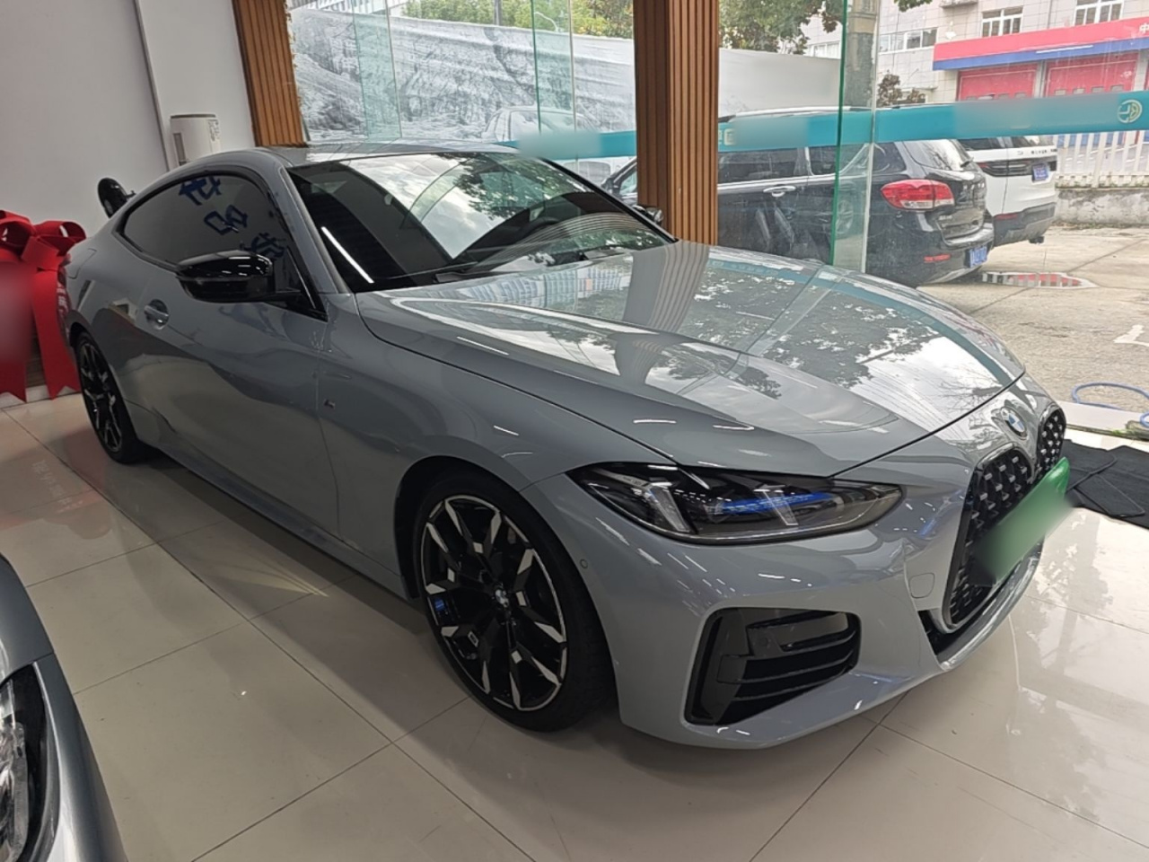 4 Series 2024 430i M M Sport Night Package photo 3