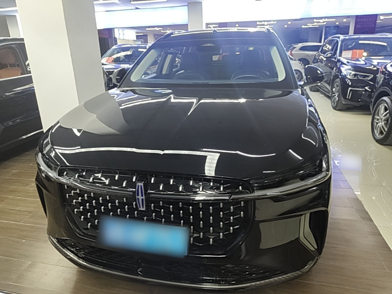 Nautilus 2023 2.0T AWD Hybrid photo 2