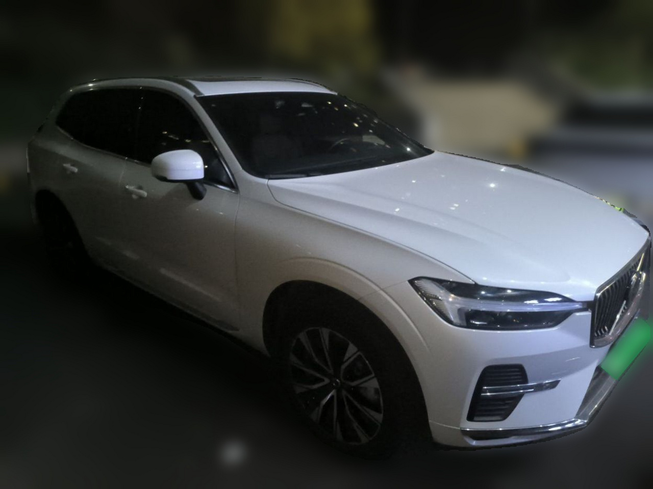 XC60 2024 B5 AWD Luxury photo 3