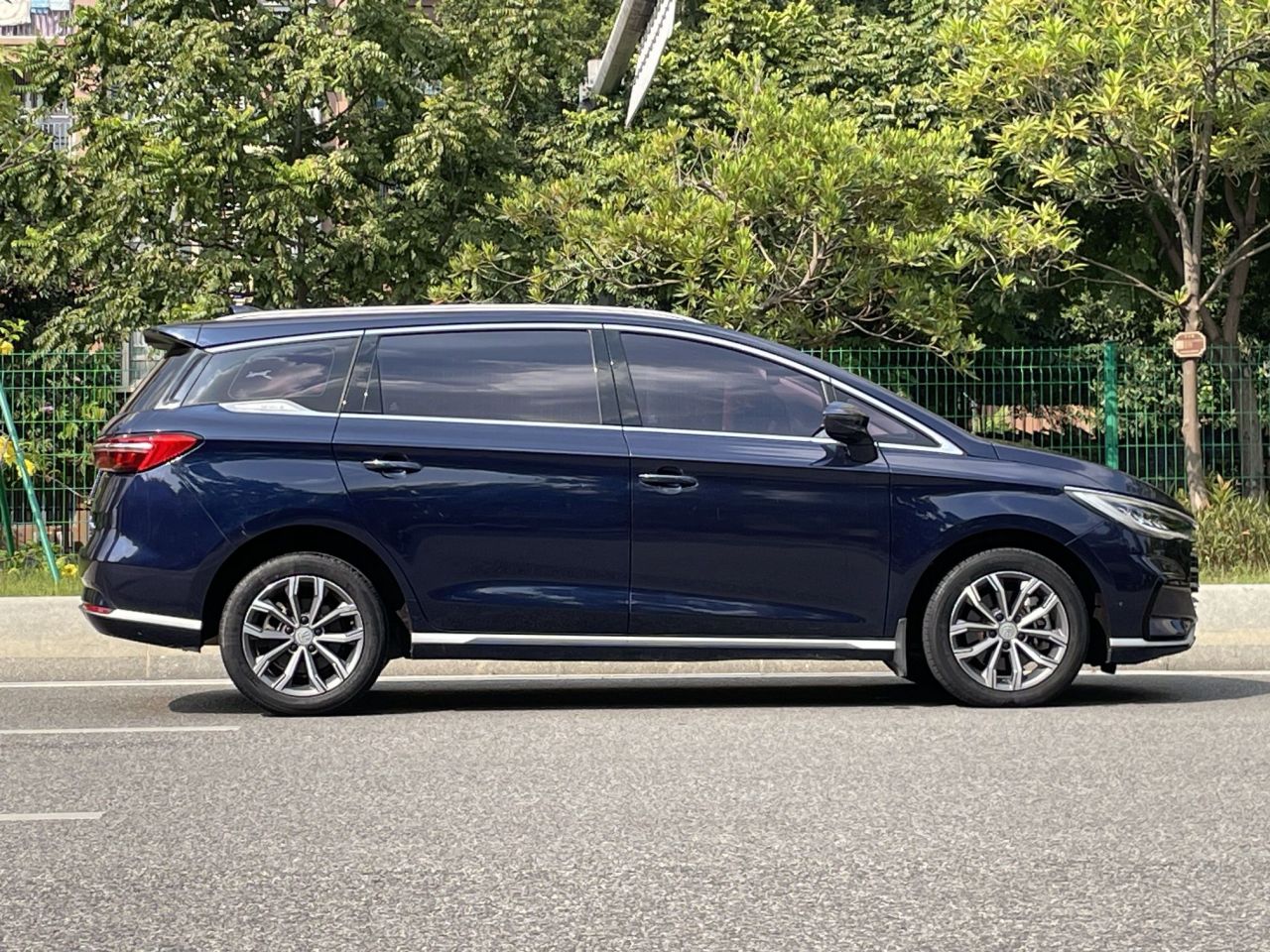 Song MAX 2021 Upgraded 1.5T AT Luxury 7-Seater photo 5