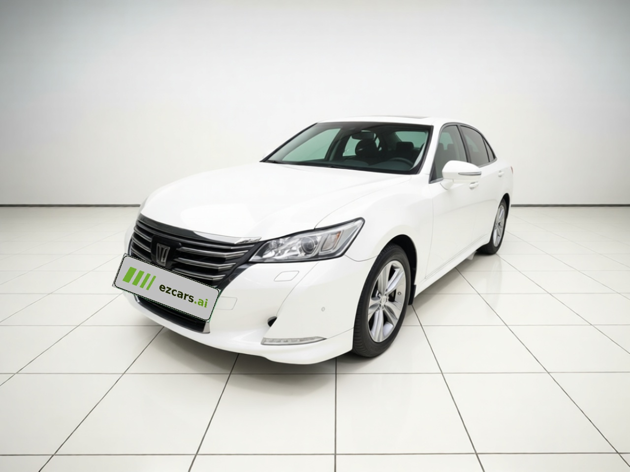 Crown 2015 2.5L Fashion