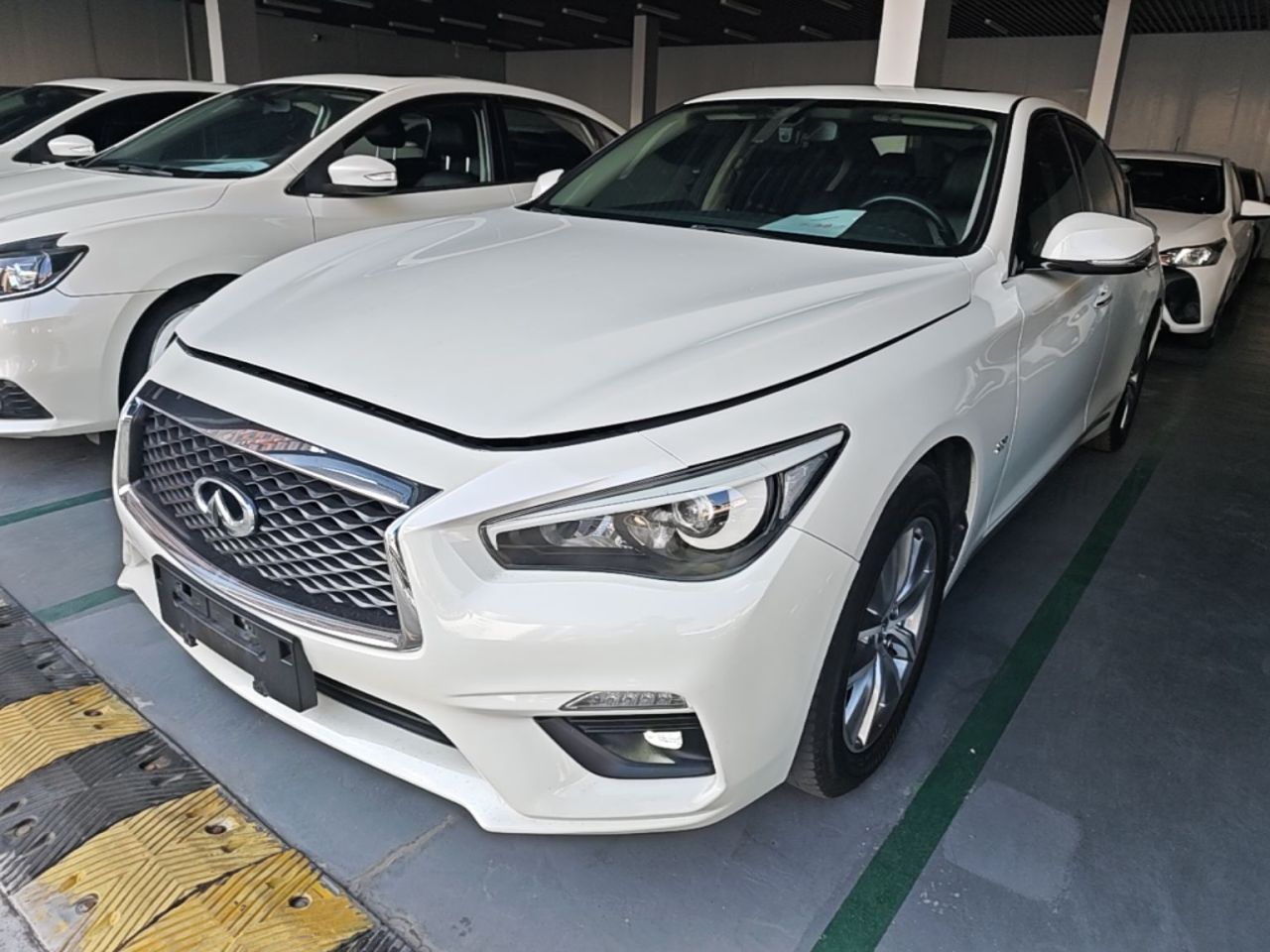 Q50L 2018 2.0T Comfort China VI