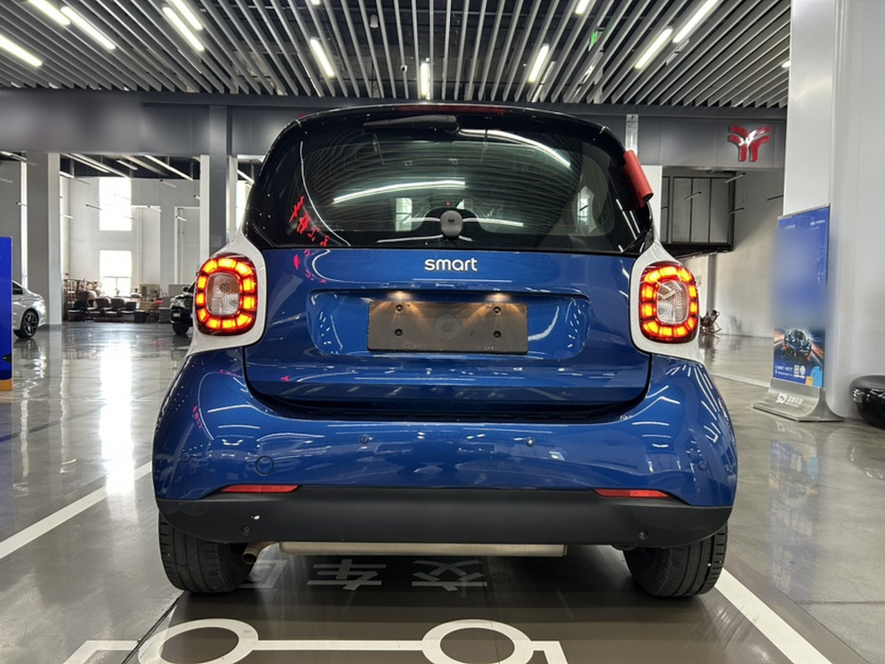 fortwo 2017 1.0L 52 Special China V photo 4