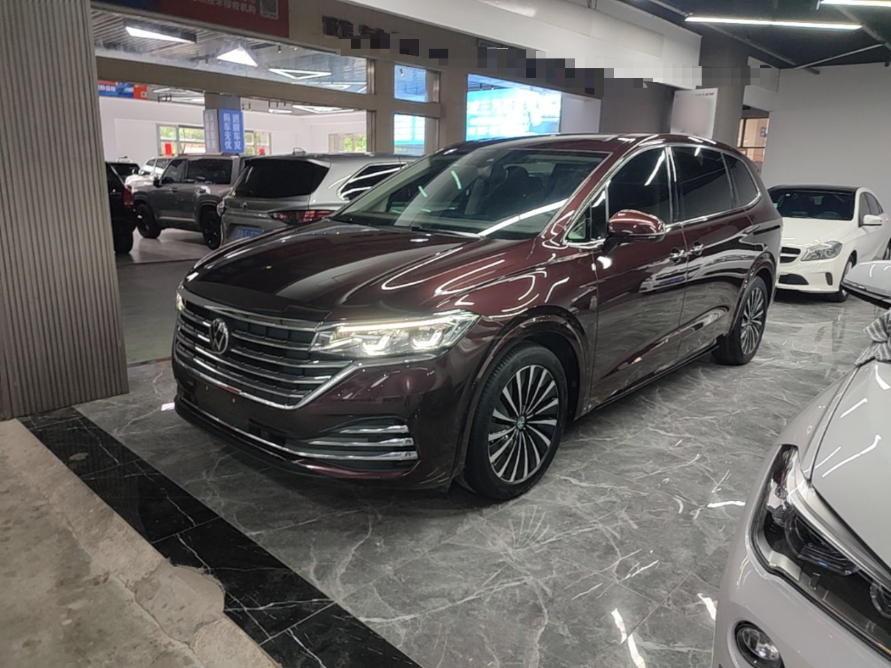 Viloran 2020 380TSI Premium