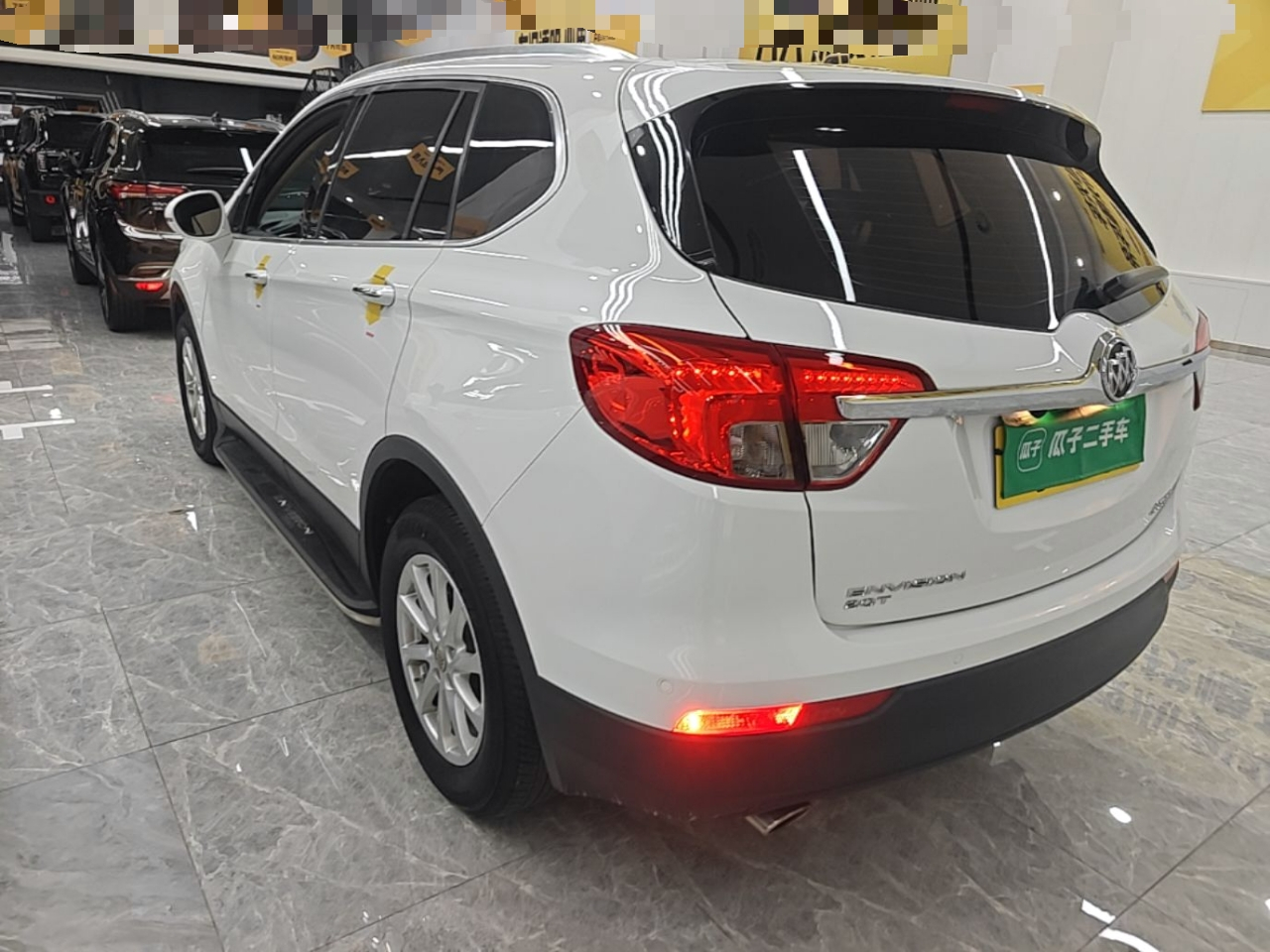 Envision 2017 20T RWD Leading photo 4