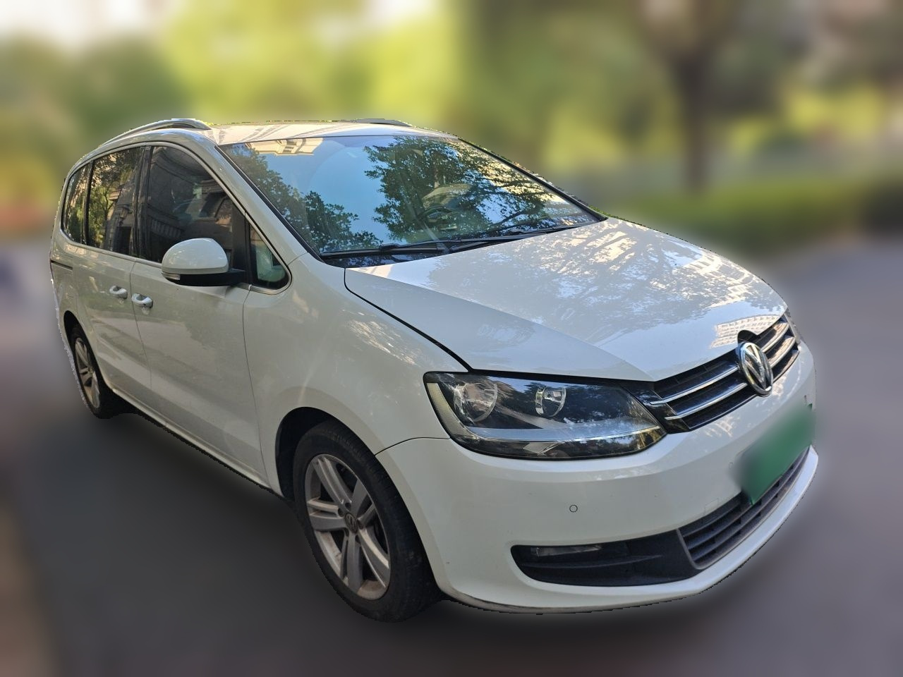 2016 380TSI 7-Seater photo 3