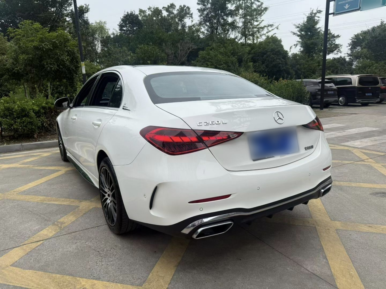 C-Class 2024 C 260 L Sport photo 3