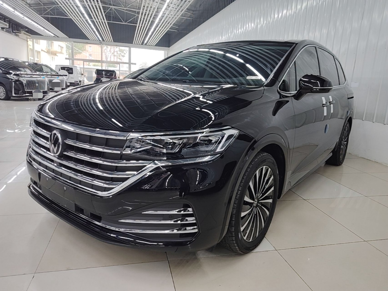 Viloran 2024 380TSI Premium