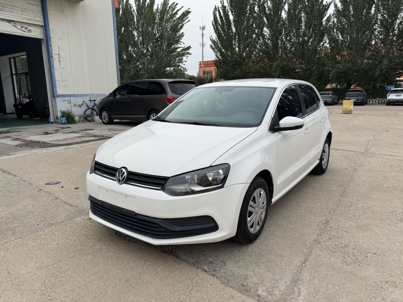 Polo 2016 1.4L MT