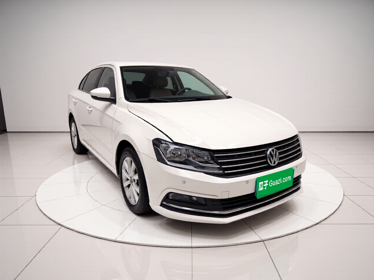 Lavida 2015 1.6L AT Comfort photo 3