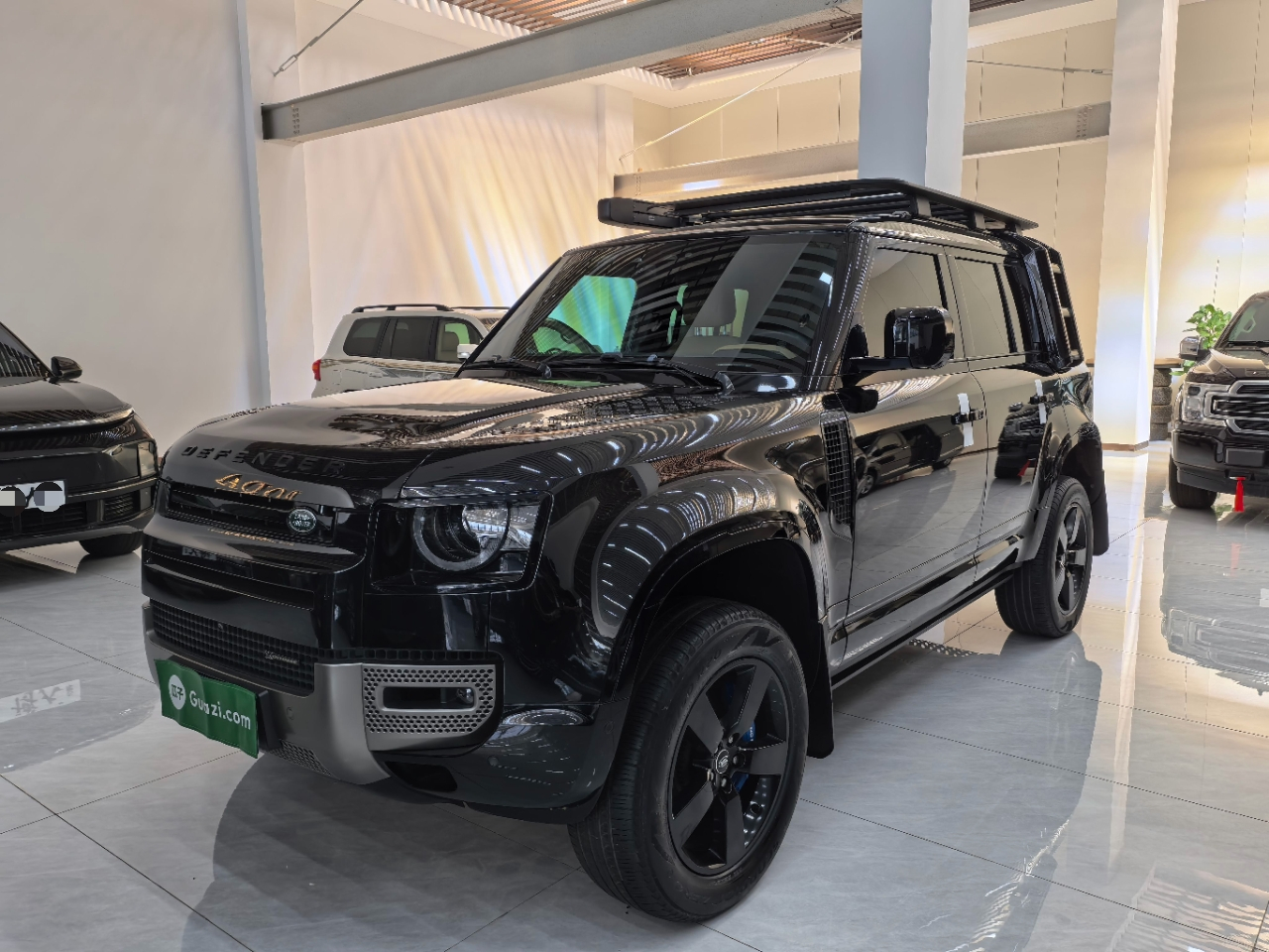 Defender 2023 110 3.0T P400 X-DYNAMIC HSE