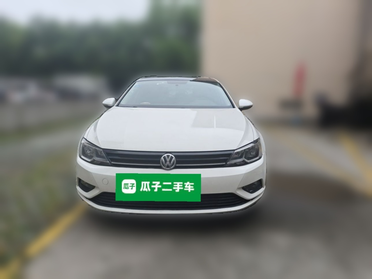 Lamando 2017 230TSI DSG photo 2
