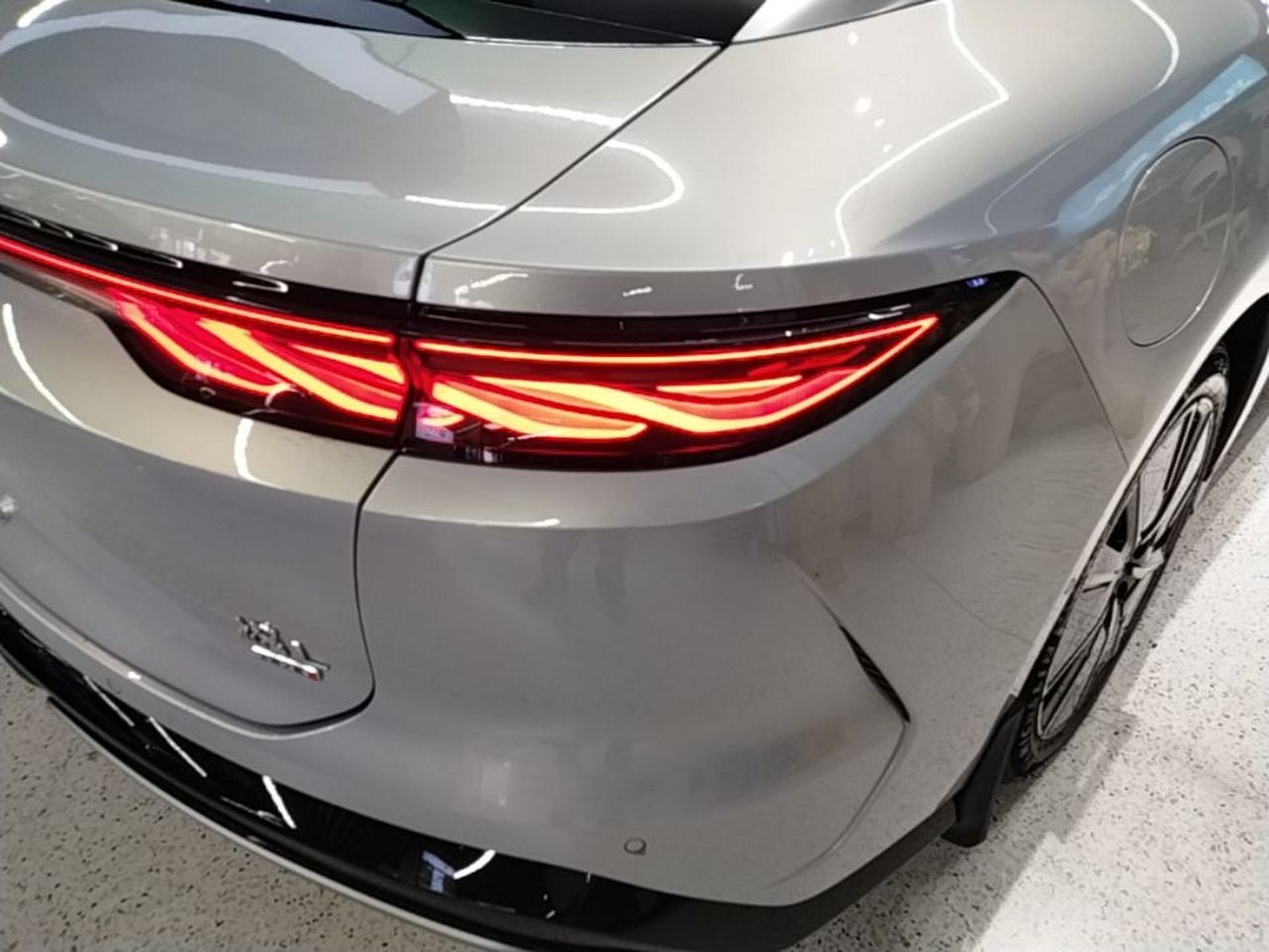 Han L 2025 EV 701KM LiDAR Flagship photo 2