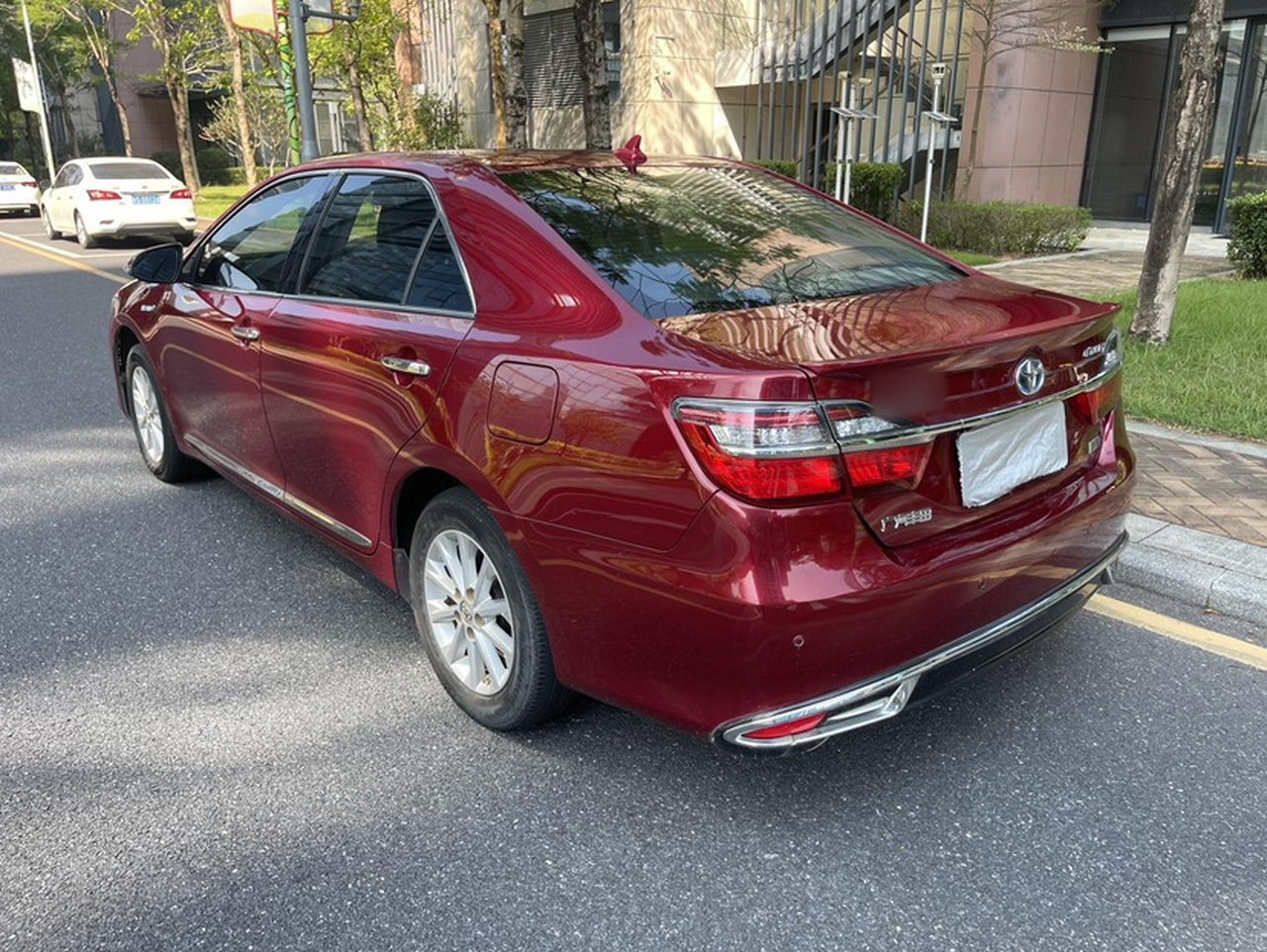 Camry 2016 Hybrid 2.5HG Luxury photo 5