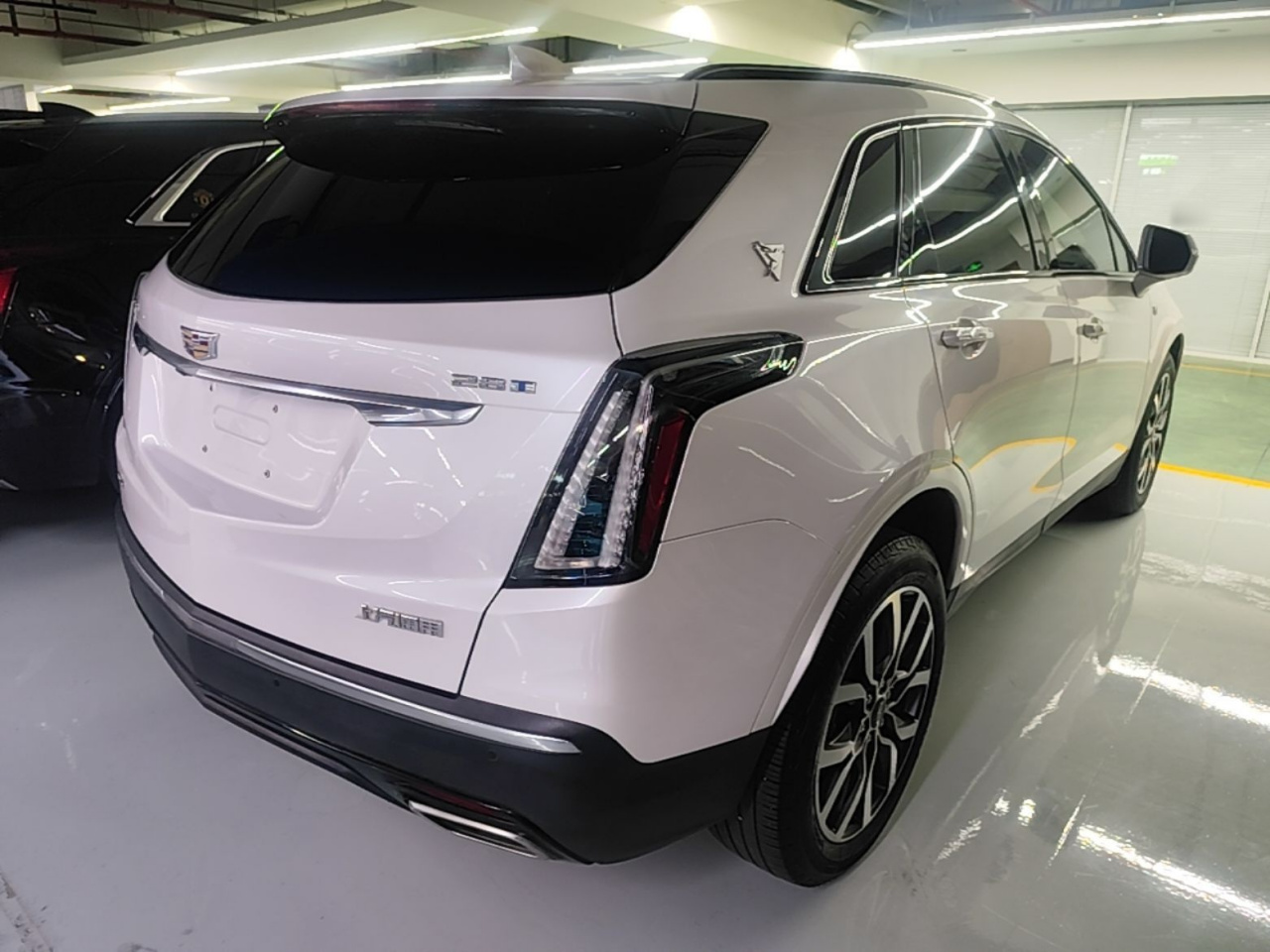 XT5 2022 2.0T AWD Luxury photo 4