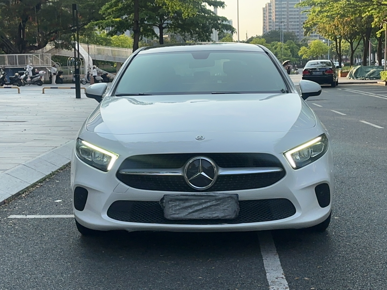 A-Class 2020 A 200 L photo 2