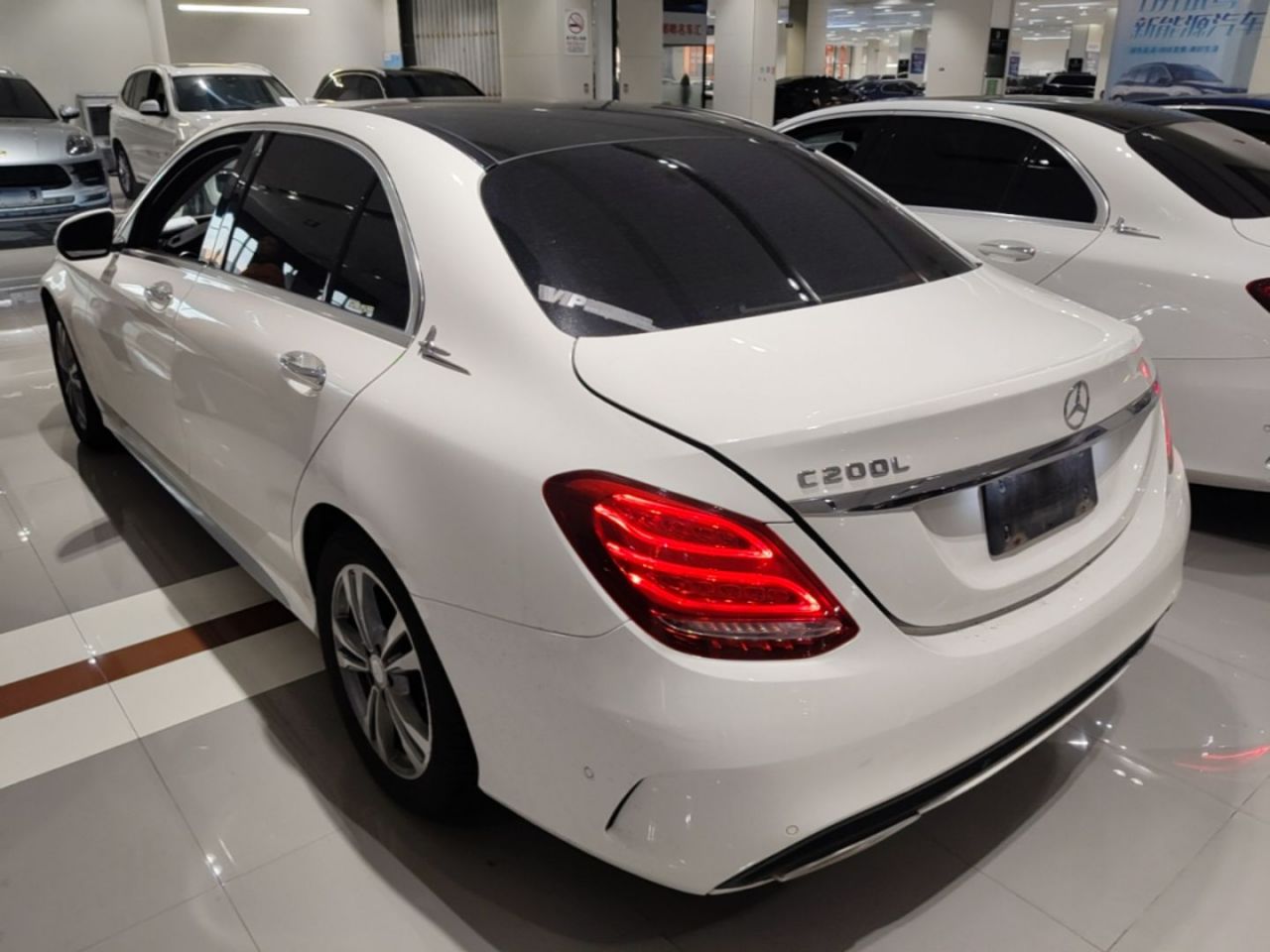 C-Class 2017 C 200 L Sport photo 4