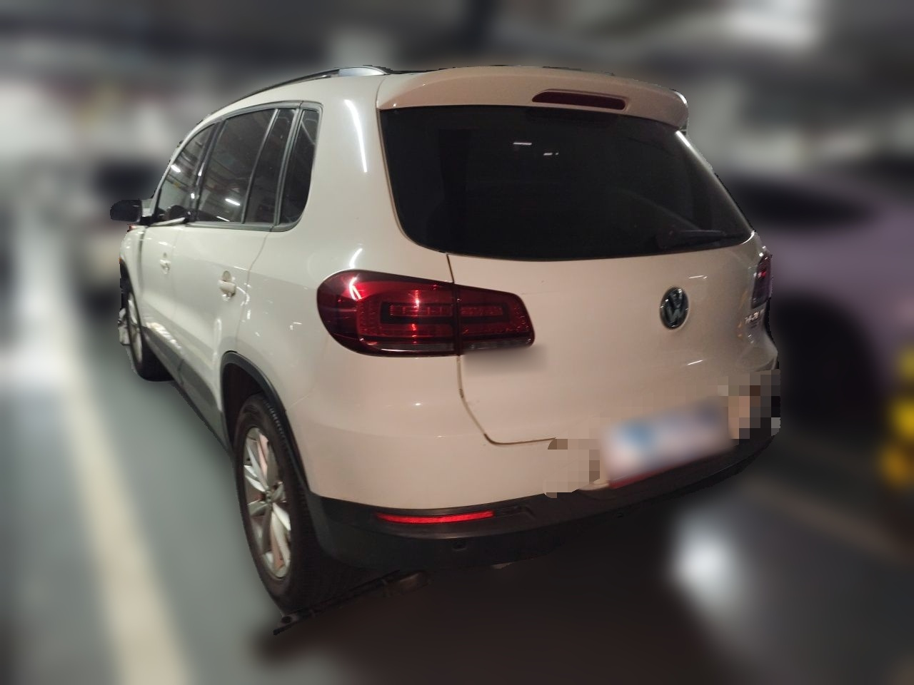 Tiguan 2017 300TSI AT RWD photo 4