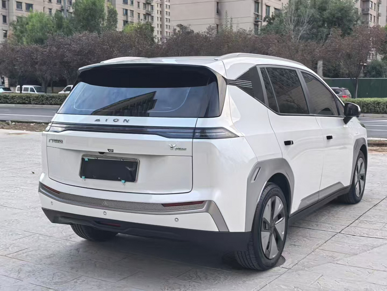 AION Y 2023 Plus 610 NCM photo 4