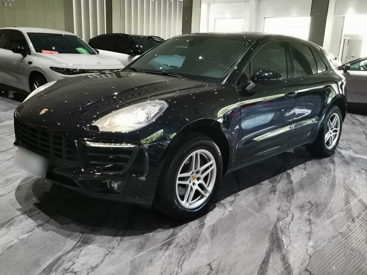 2017 Macan 2.0T