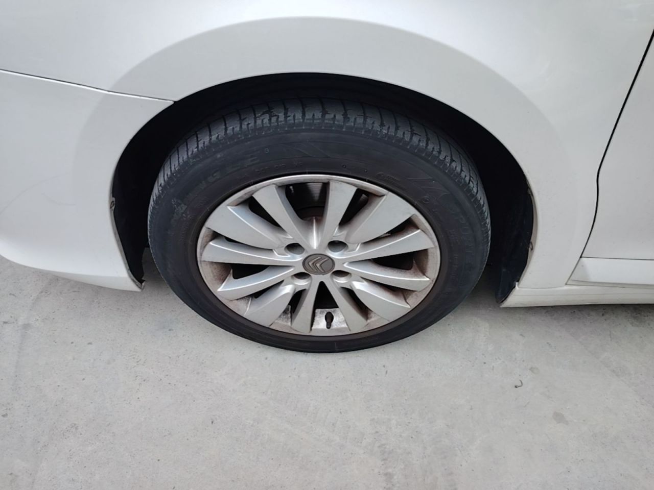 2013 Sedan 1.6L MT photo 2