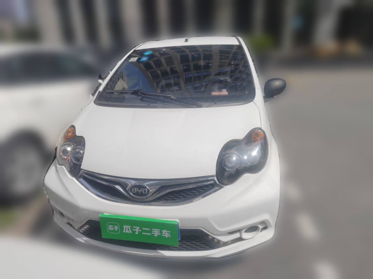 F0 2015 1.0L AMT photo 2