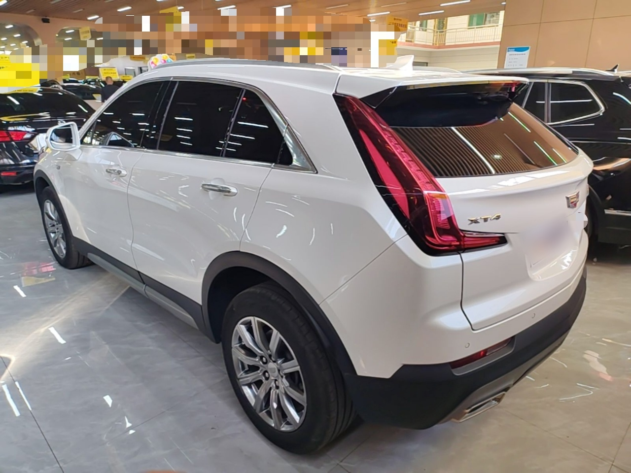 XT4 2022 28T RWD Luxury photo 4