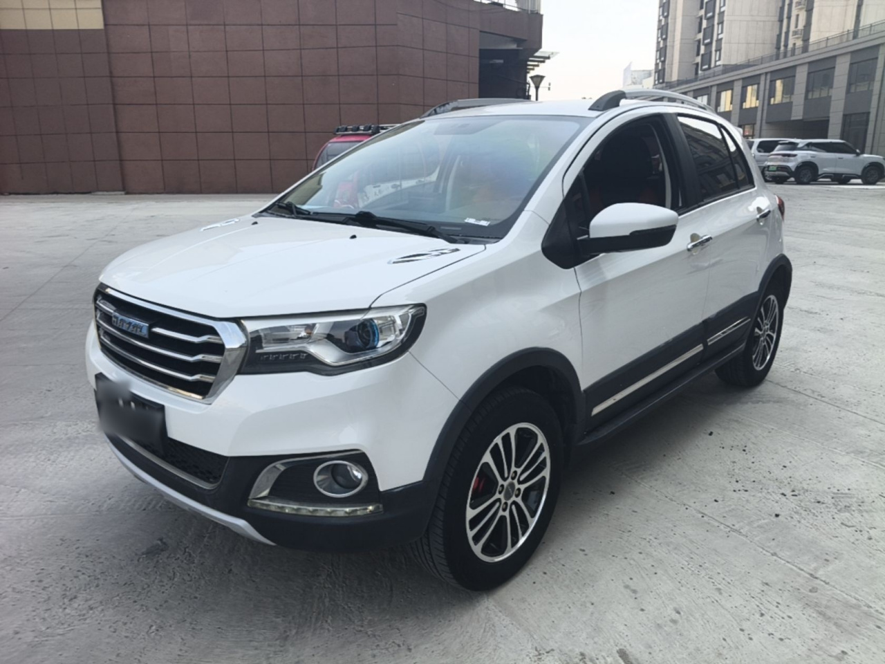 H1 2016 Blue Label 1.5L AMT Luxury