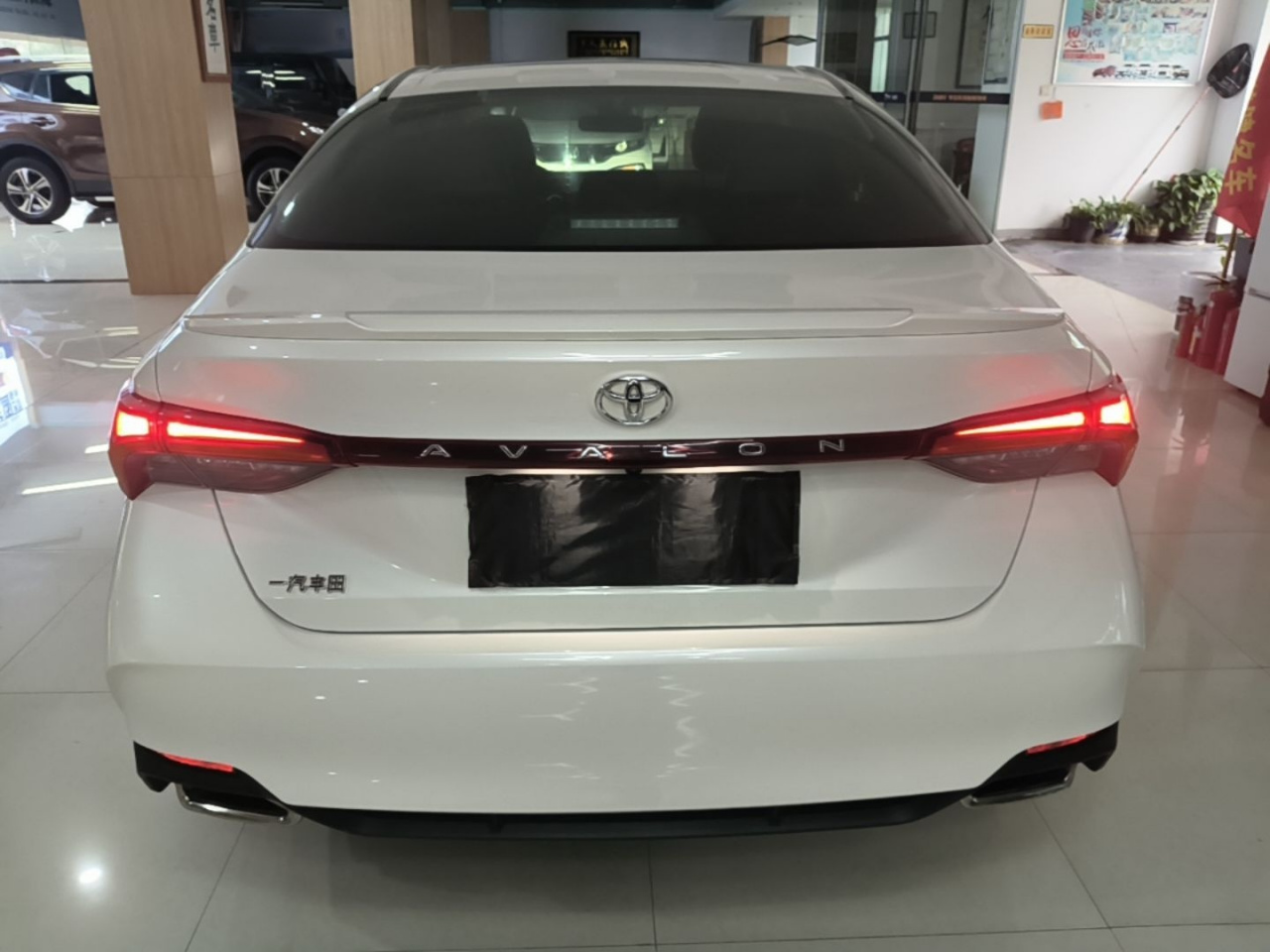 Avalon 2021 2.5L Luxury photo 5
